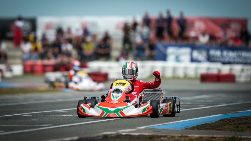 Baglin gana en Valencia, Miron Lorente vence en Junior y Genolet domina Academy Senior